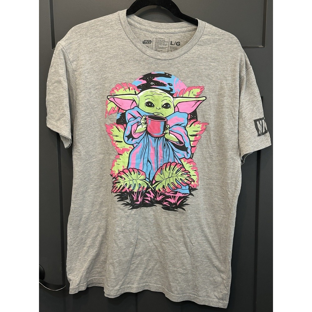 NEFF x Star Wars Baby Yoda‎ The Mandalorian Men's Gray T-Shirt Size Large